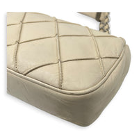 CC Double Stitch White Shoulder Bag in Lambskin, Silver hardware