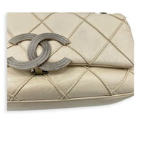 CC Double Stitch White Shoulder Bag in Lambskin, Silver hardware