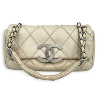 CC Double Stitch White Shoulder Bag in Lambskin, Silver hardware