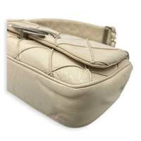 CC Double Stitch White Shoulder Bag in Lambskin, Silver hardware