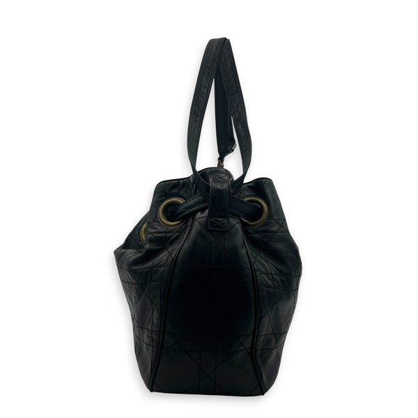 Cannage Shoulder Bag Black in Lambskin, Antique Brass hardware