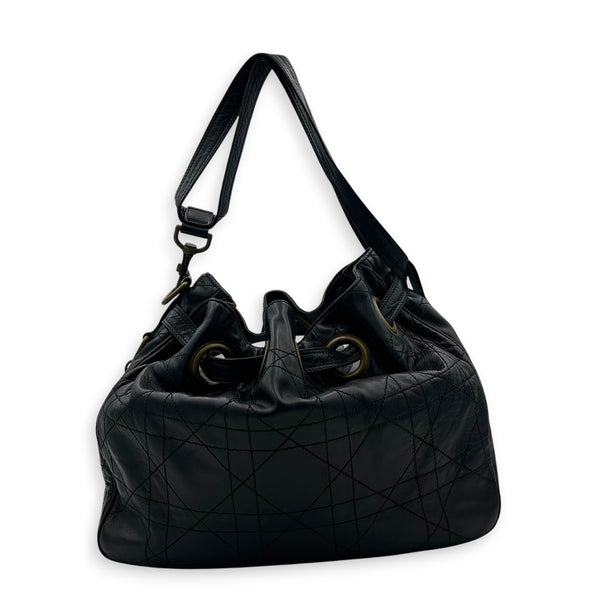 Cannage Shoulder Bag Black in Lambskin, Antique Brass hardware