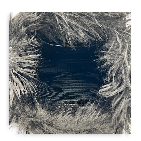 Fur Tote Bag Black in Faux Fur