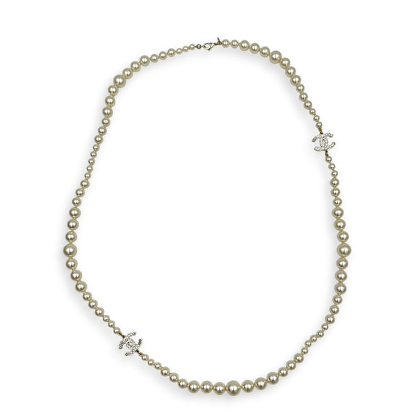 Pearl White Necklace in, Gold hardware