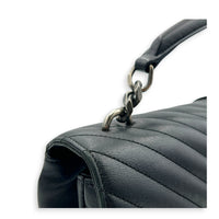 College Shoulder Bag Black in Calfskin, Silver hardware