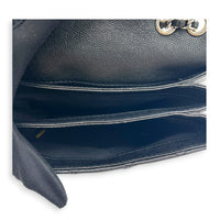 Urban Companion Shoulder Bag Black in Caviar Leather, Silver hardware