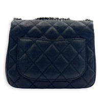 Urban Companion Shoulder Bag Black in Caviar Leather, Silver hardware
