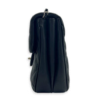 Urban Companion Shoulder Bag Black in Caviar Leather, Silver hardware
