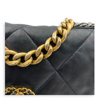Flap Shoulder Bag Small Black in Lambskin, Mixed hardware