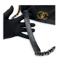 Flap Shoulder Bag Small Black in Lambskin, Mixed hardware
