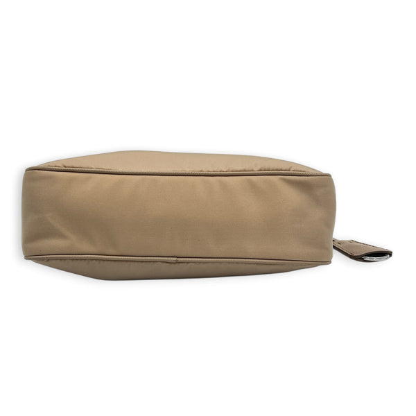 Re-Edition 2005 Shoulder Bag Beige in Re-Nylon, Silver hardware