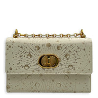 30 Montaigne Shoulder Bag White in Calfskin, Gold hardware