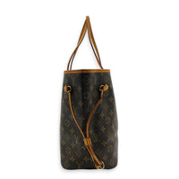 Neverfull Tote Bag MM Rose Ballerine in Monogram Coated Canvas, Gold hardware