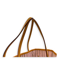 Neverfull Tote Bag MM Rose Ballerine in Monogram Coated Canvas, Gold hardware
