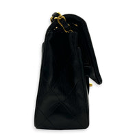 Classic Double Flap Shoulder Bag Small Black in Lambskin, Gold hardware