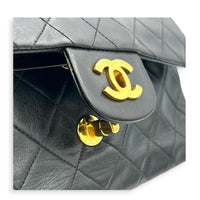 Classic Double Flap Shoulder Bag Small Black in Lambskin, Gold hardware