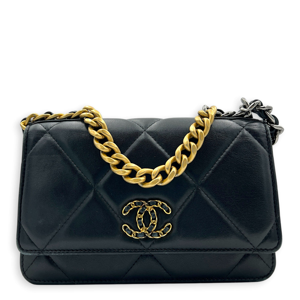 C19 Wallet On Chain Black in Lambskin, Mixed hardware