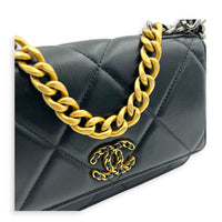 C19 Wallet On Chain Black in Lambskin, Mixed hardware