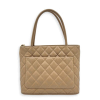 Medallion CC Tote Bag Beige in Caviar Leather, Gold hardware