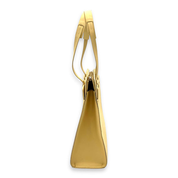 Louis Vuitton  Croisette PM Top handle bag in Epi leather, Gold Hardware_4