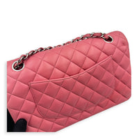 Classic Medium Pink Shoulder Bag in Lambskin, Silver hardware
