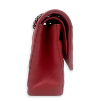 Classic Medium Pink Shoulder Bag in Lambskin, Silver hardware
