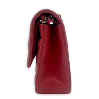 Classic Medium Pink Shoulder Bag in Lambskin, Silver hardware