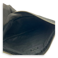 City Pouch Black in Calfskin, Ruthenium hardware