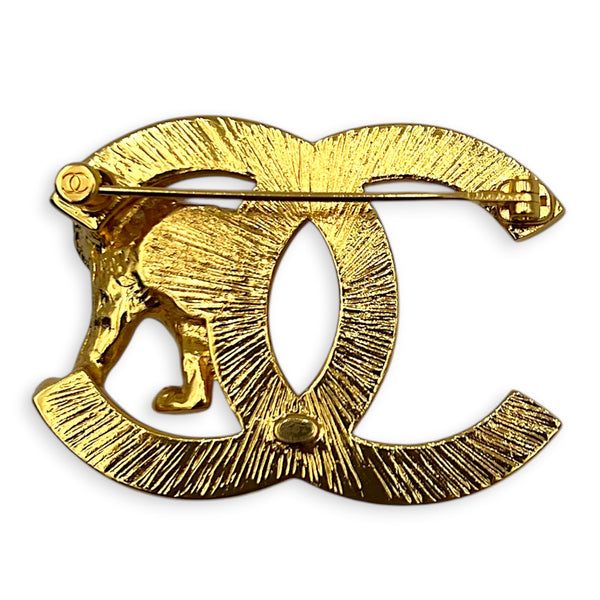 CC Lion Brooch Gold in Metal