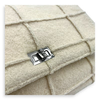 2.55 Shoulder Bag White in Wool, Gunmetal hardware