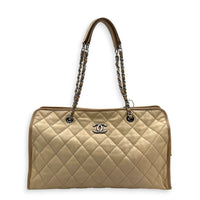 French Riviera Beige Shoulder Bag in Caviar Leather, Silver hardware