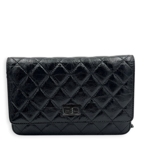 2.55 Black Wallet On Chain in Crinkled Patent, So Black hardware