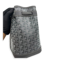 Petit Flot Bucket Bag Grey in Coated Canvas, Silver hardware