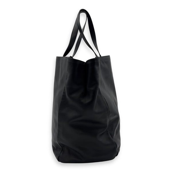 Saint Laurent Shopper Black Tote Bag in Calfskin, Gold hardware_3