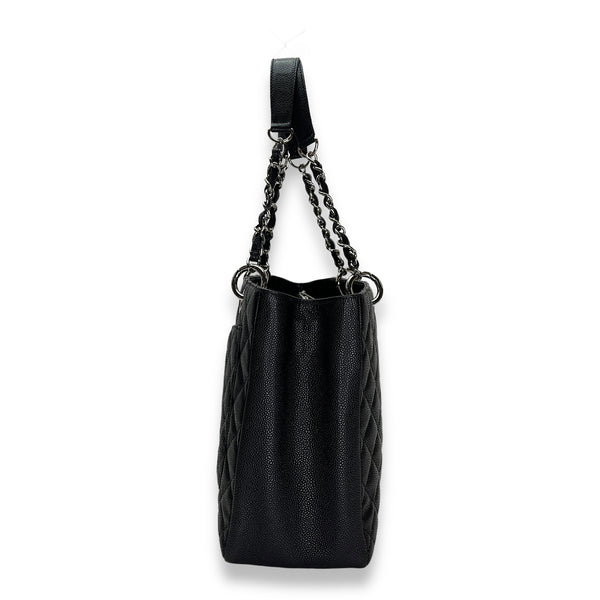 GST Black Shoulder Bag in Caviar Leather, Silver hardware