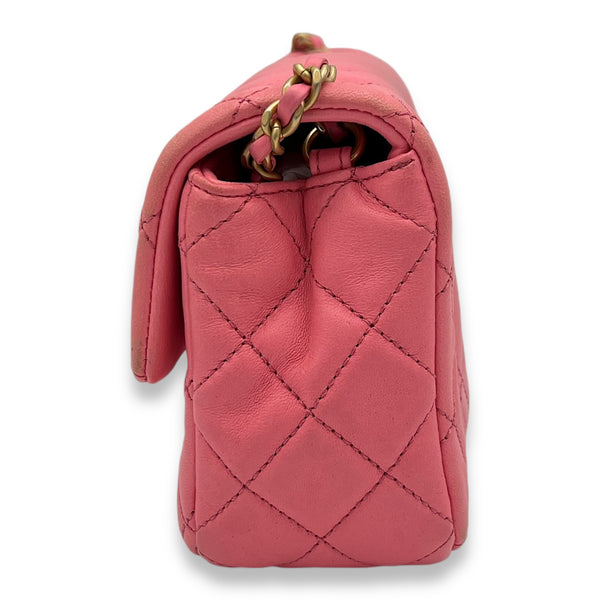 Quilted Pearl Crush Shoulder Bag Pink in Calfskin, Gold hardware