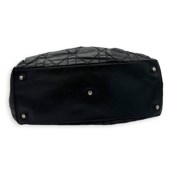 Christian Dior Cannage Shoulder Bag Black in Lambskin, Silver hardware_5