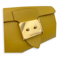 Hermès Goodlock Soleil Clutch in Swift, Gold hardware_7