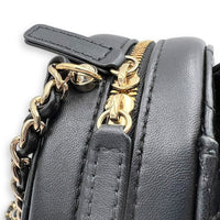 Chanel Heart  Crossbody Bag Black in Lambskin, Gold hardware_8