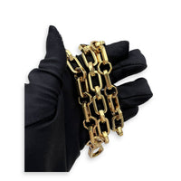 Louis Vuitton  Dauphine MM Shoulder bag in Calfskin, Gold Hardware_10