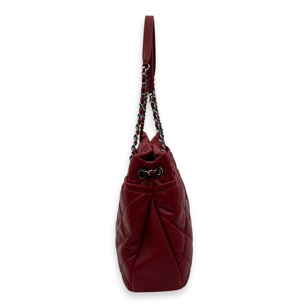 Chanel CC Shoulder Bag Red in Caviar Leather, Silver hardware_3