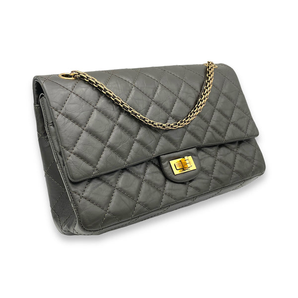 2.55 Brown Shoulder Bag in Calfskin, Gold hardware