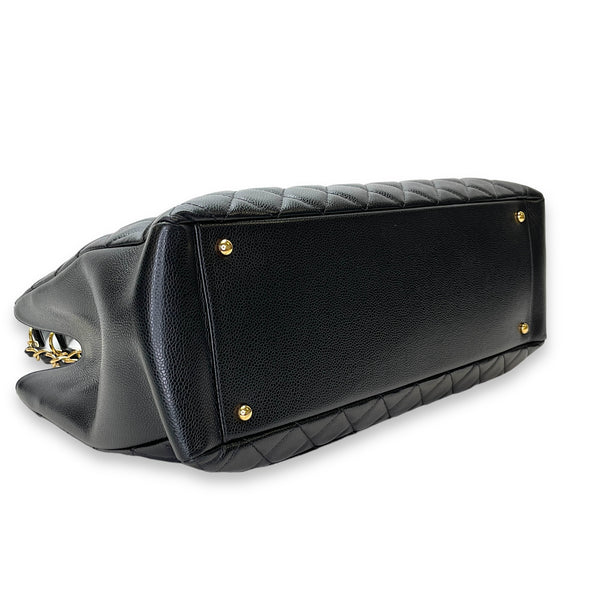 GST XL Black Shoulder Bag in Caviar Leather, Gold hardware