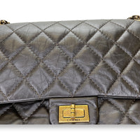 2.55 Brown Shoulder Bag in Calfskin, Gold hardware