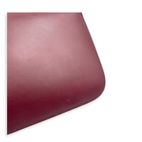 Box Medium Maroon Shoulder Bag in Calfskin, Gold hardware
