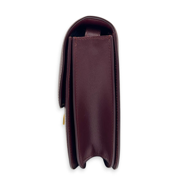 Box Medium Maroon Shoulder Bag in Calfskin, Gold hardware