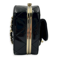 CC Seasonal Camera Shoulder Bag Black in Patent Leather, Gold hardware
