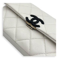 My Everything Shoulder Bag White in Caviar Leather, Black hardware