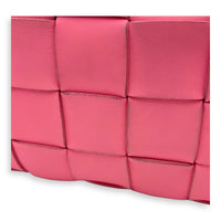 Cassette Crossbody Bag Pink in Calfskin, Silver hardware