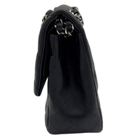 Classic Shoulder Bag Jumbo Silver in Lambskin, Silver hardware